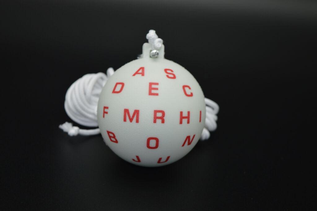 PELOTA MARSDEN BLANCA LETRAS ROJAS 1