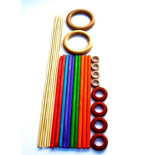Palos de madera de colores y anillas (varios tamaños) - Imagen 2